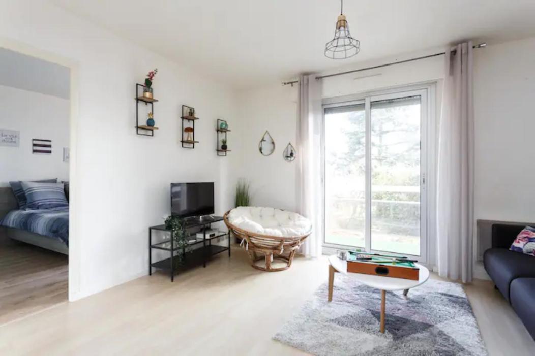 Appartement Cozy : 10/15 Min Des Champs Elysee Sartrouville Eksteriør billede