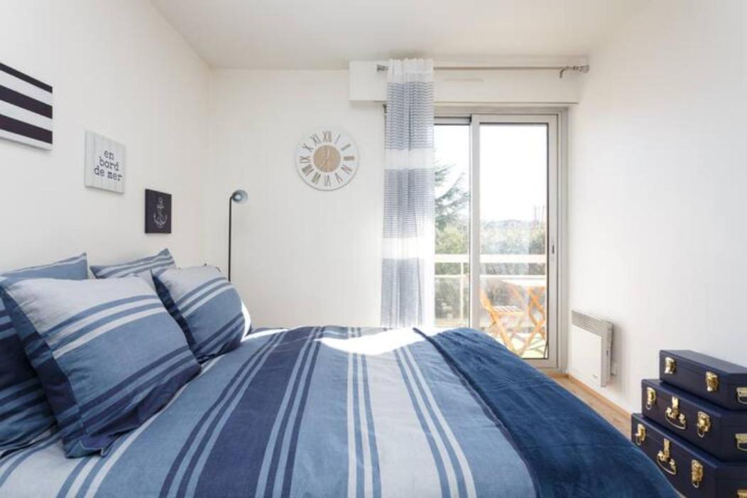 Appartement Cozy : 10/15 Min Des Champs Elysee Sartrouville Eksteriør billede